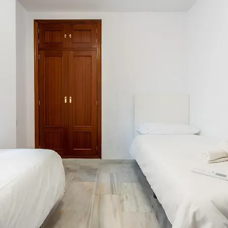 Ramon Y Cajal Apartamento